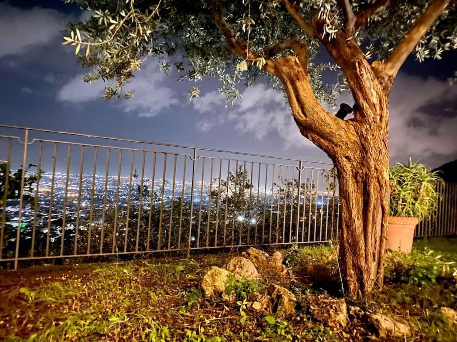 Casale Di Lusso Panoramico Villa Lettere Luaran gambar