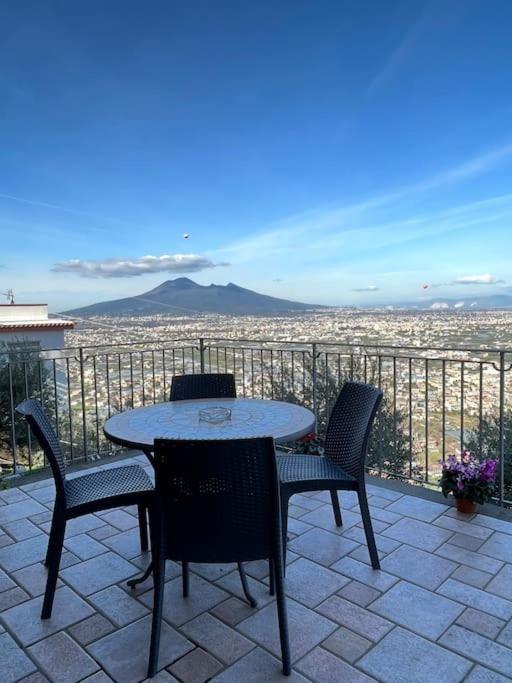 Casale Di Lusso Panoramico Villa Lettere Luaran gambar