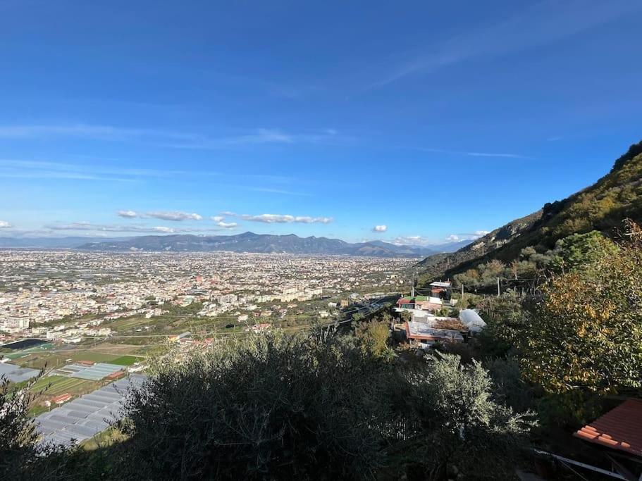 Casale Di Lusso Panoramico Villa Lettere Luaran gambar