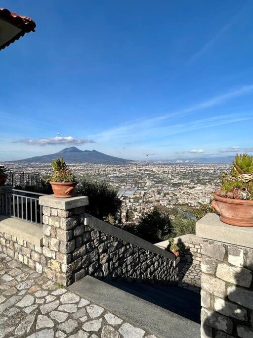 Casale Di Lusso Panoramico Villa Lettere Luaran gambar