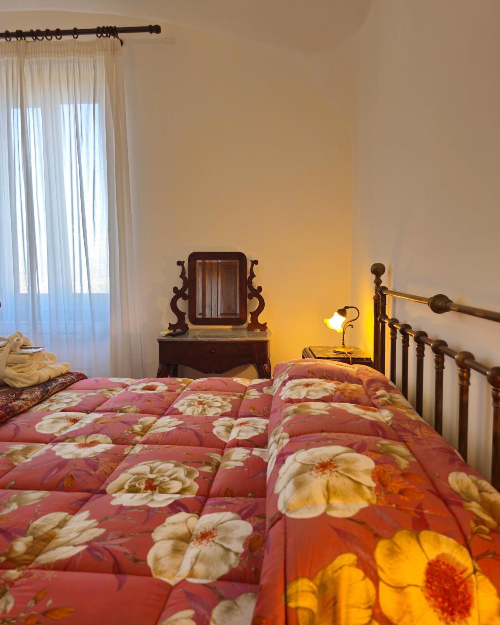 Casale Di Lusso Panoramico Villa Lettere Luaran gambar